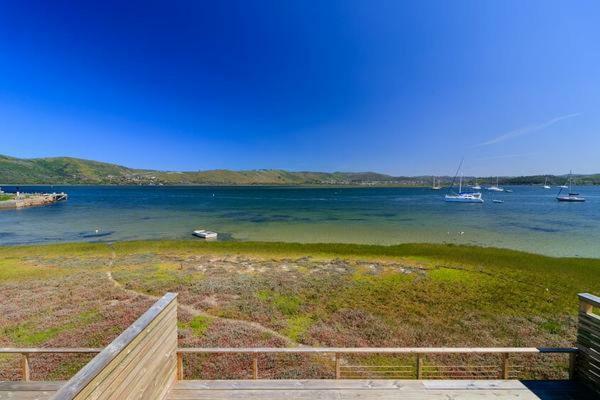 On The Water - Thesen Apartment Knysna Exterior photo